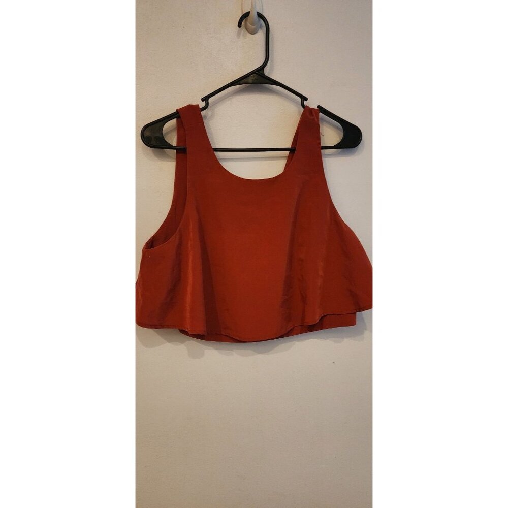 Lulus crop tank